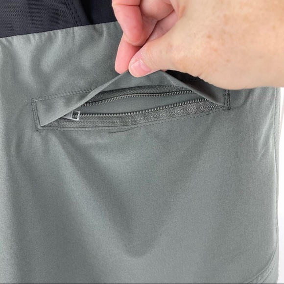 Athleta Ascender Gray Side Striped Athletic Shorts Size 10 - Picture 8 of 11